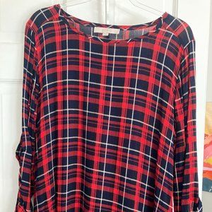 Loft roll sleeve plaid rayon blouse